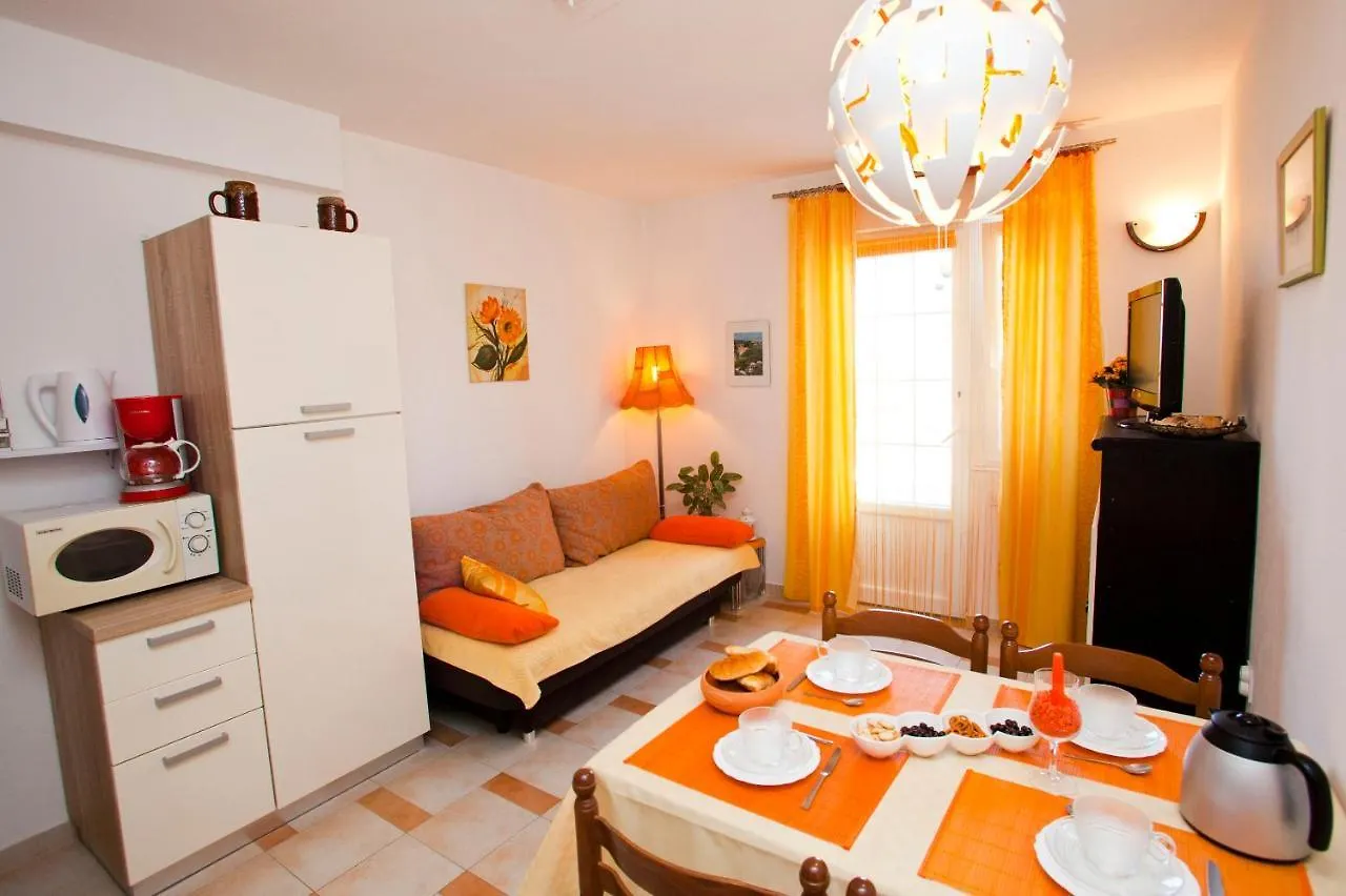 Apartments Marija Vrbnik