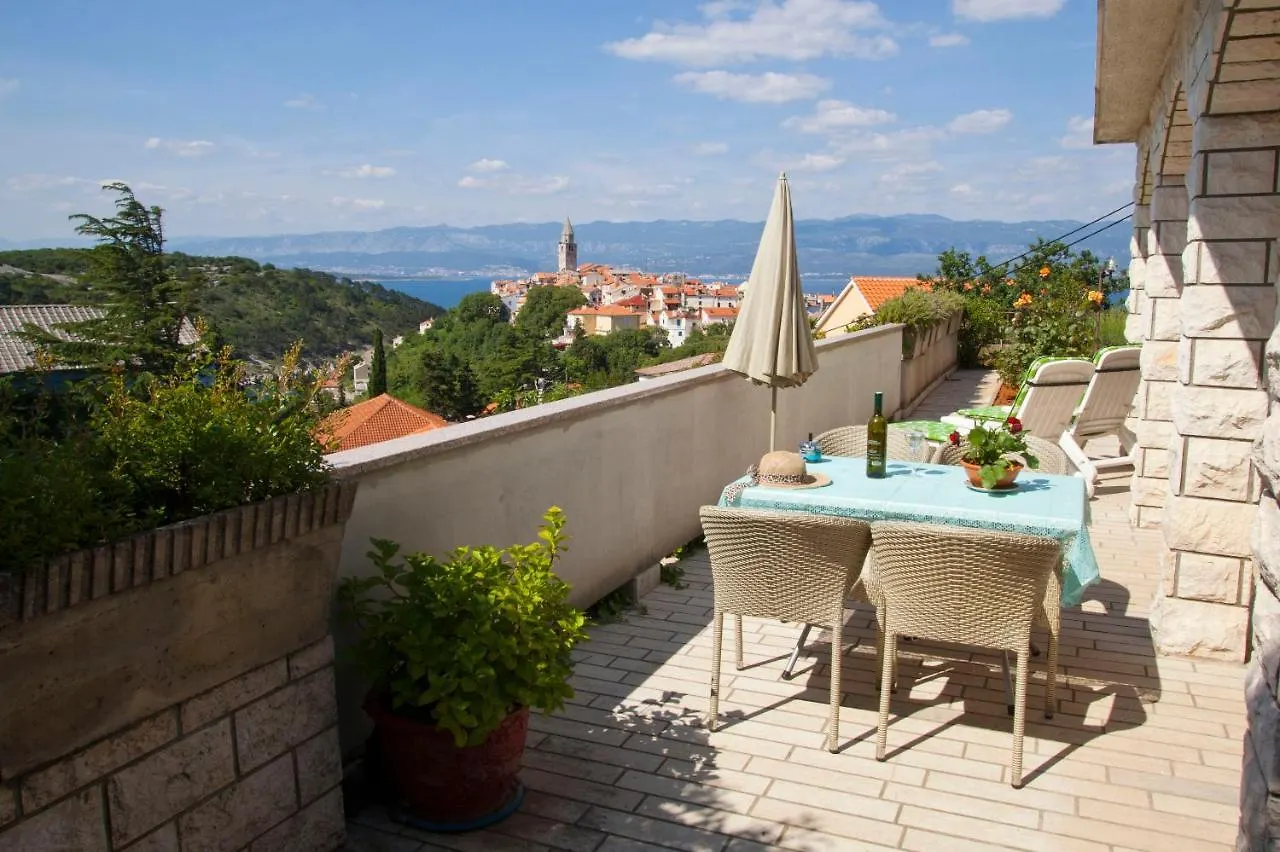Apartments Marija Vrbnik 0*,